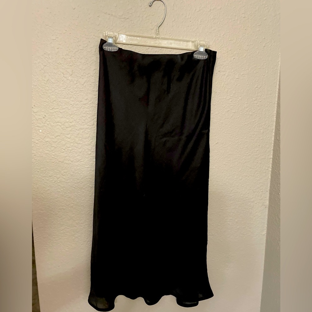Shiny Black. Silk. Stretchy waistband. perfect condition.